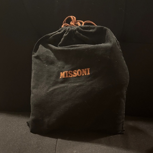 Vintage Missoni chevron-patterned platform heels with a bow accent - Picture 2 of 11